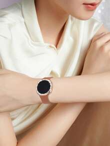 手錶錶帶 + 手錶錶殼套組，相容於 Galaxy Watch 8 40mm 與 44mm。柔軟舒適的休閒運動矽膠錶帶，以及防震防刮的亮面水鑽錶殼。易於佩戴，觸控靈敏。適合女性智慧手錶錶帶與錶殼。 - 棕色錶帶配鑲鑽殼 - 查看 9