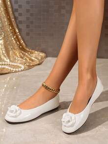 2026 Zapatos cómodos y suaves con decoración de flores de rosa de estilo hada, versátiles y con diseño elegante - Blanco - Ver 3