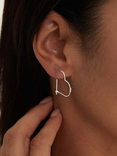 1pc S925 Sterling Silver Minimalist Heart Shaped Earrings - Sweet Versatile Heart Design Jewelry For Women