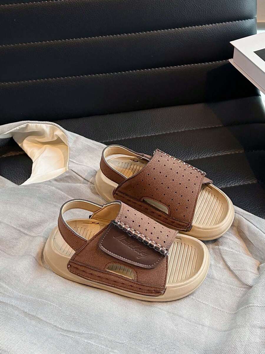 1双简约透气魔术贴儿童凉鞋，软底防滑婴儿凉鞋 - 棕色 - 查看 1