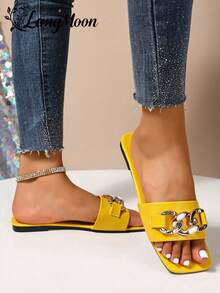 LangMoon 2026 New Yellow Metal Chain Square Toe Flat Sandals For Women, Minimalist Solid White Upper + Luxury Dual Chain Rhinestone Decor, Soft Sole Non-Slip Comfortable, Versatile For Vacation, Commute, Shopping, Party, Dating, Spring/Summer Slip-On - Yellow-l7 - View 3