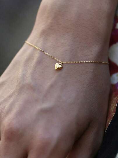 不锈钢防水不褪色可爱心形吊坠精致链条手链，适合女士日常佩戴