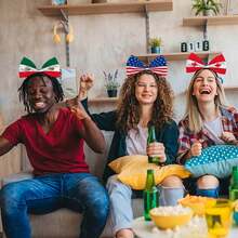1 Peça Faixa de Cabeça com Laço para Fã de Futebol, Acessório de Torcida, Perfeito para Celebrações do Dia da Independência e Festas de Futebol, Faixa de Cabeça Unissex para Apoio de Fãs em Eventos Esportivos, Acessório de Torcida, Acessório de Torcida para a , Cores Vibrantes, Vários Estilos, Fantasia de Festa, Acessório com Padrão de Bandeira Nacional, Conjunto de Acessórios para Fã de Futebol, Faixa de Cabeça com Laço, para Celebrações Esportivas, Eventos Esportivos de Futebol da e Trajes de Festa, Voetbal - Multicolorido - Visão 8