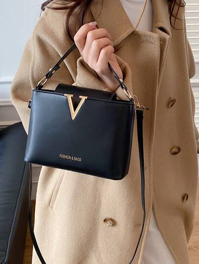 Neue minimalistische V-förmige Dekor Handtasche, modische Umhängetasche, personalisierte Umhängetasche mit Kordelzug für Frauen