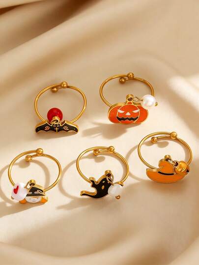 1枚不锈钢南瓜造型戒指，简约休闲优雅百搭，高品质，是送给朋友的理想礼物，适合女性日常、派对、活动佩戴。