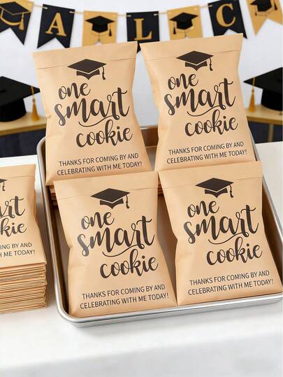 10pcs Graduation Theme Kraft Gift Bags, Black Hat Printed Graduation Thank You Gift Bags,Self-Sealing Biscuit Cookie Bags,Candy Bags,Graduation Season Money Envelope Bags, Graduation Party Gift Packaging Bags, Congrats Grad Party Gift Wrapping Supplies,2026 Graduation Party Decoration,Graduation Party Supplies,Graduation Ceremony Decor,Graduation Gifts,Party Favor Bags