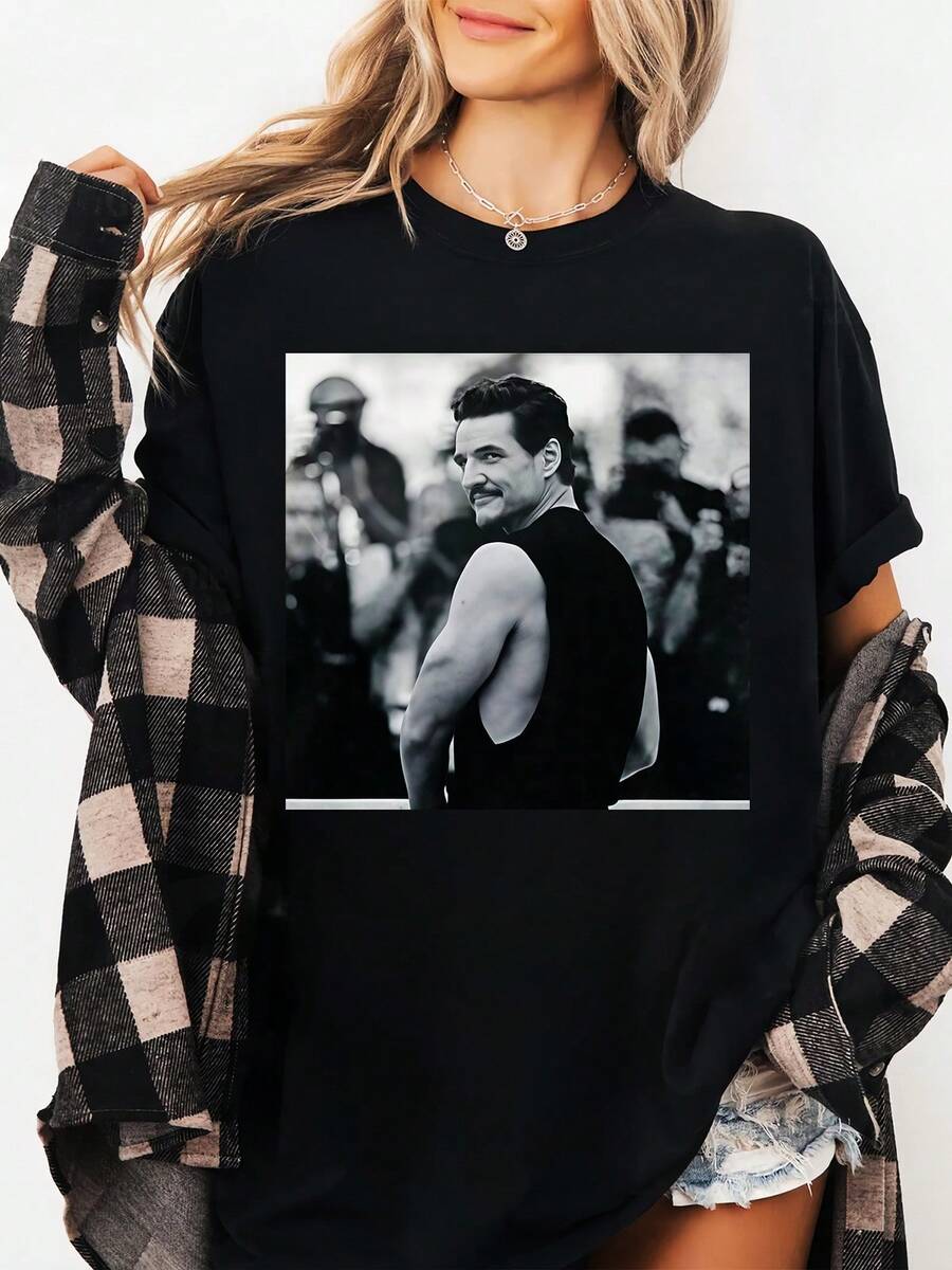 Pedro Pascal-3  Crew-Neck Printed Men's Fashion Short-Sleeved Sports T-Shirt - Black - View 1