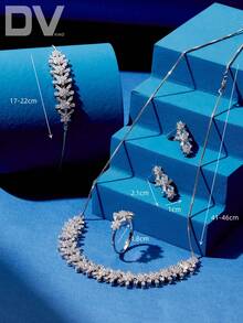 DV JEWELRY 5 pièces Set de bijoux extensibles, collier, bracelet, boucles d'oreilles, bague ouverte plaqués or blanc avec zircone cubique. Ensemble de bijoux élégant pour femmes, cadeau pour fête/anniversaire avec boîte-cadeau - Argent - Voir 3