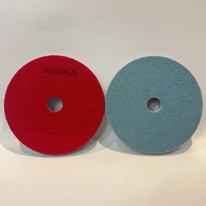 6英寸单片金刚石抛光垫，适用于清洁、翻新和抛光大理石、花岗岩和人造石；湿磨工艺，用于石材线条和形状加工，适用于手持式水磨机和小型地面研磨机，从粗磨到精磨，500AA-10000AA规格，适用于不对称台面和曲面。