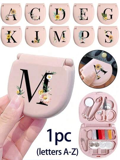 雏菊图案缝纫工具箱（字母A-Z），便携式迷你缝纫套装，粉色可折叠旅行缝纫维修套装，雏菊印花，适合旅行者、缝纫初学者和紧急衣物修补。DIY缝纫用品及配件，包含全套工具：剪刀、线、针、纽扣、大头针和顶针。