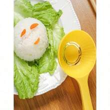 1 khuôn tạo hình cơm nắm nửa vòng tròn, dụng cụ tạo hình cơm và hộp cơm bento tự làm, thìa nhựa múc cơm, đồ dùng học tập - Xem 6
