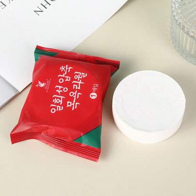 1pc Disposable Compressed Bath Towel, Plant Fiber One-Time Use Towel, Suitable For Men & Women Daily Care, Portable Towel Great For Travel, Beach, Shower, Swimming, Business Trip, Home Bathroom Decor, Summer Vacation