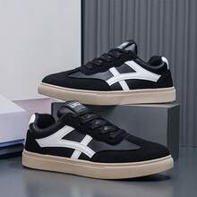Retro German Style Men's New Fashion Versatile Low-Top Casual Sneakers - Black and White - View 7