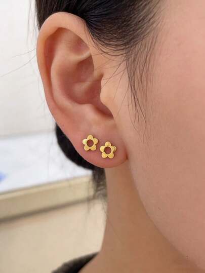 1 Pair Stainless Steel Flower Stud Earrings, High-Quality Non-Fading Gold Earrings, Daily Jewelry Gift For Women, Unisex Couple Earring Accessories