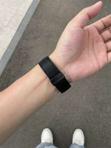 1pc Silicone Leather Magnetic Strap, Suitable For Daily Wear, Compatible With Watch 4/5/6 Active - Black - View 3