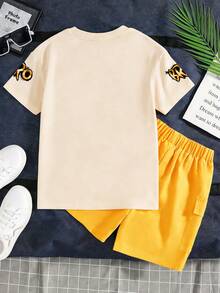青少年男童极简主义英文字母印花圆领短袖T恤套装，清新夏季新品 - 杏色 - 查看 2