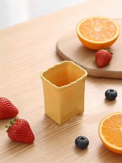 Outdoor Camping Travel Strawberry Slicer, Fruit & Vegetable Plate Slicer, Stainless Steel Fruit Cutter, Fashionable Creative Small Tool, Fruit & Vegetable Slicer, Multifunctional Practical Small Tool