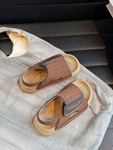 1双简约透气魔术贴儿童凉鞋，软底防滑婴儿凉鞋 - 棕色 - 查看 4