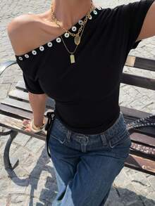 Vaiaye 女士宽松休闲圆领单肩T恤，贝壳装饰修身款T恤，春夏露肩上衣，黑色 - 黑色 - 查看 8