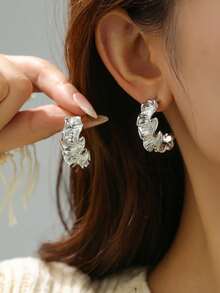 一对不对称波浪纹理金属耳环，金色褶皱C形耳环，夸张风格女士首饰 - 多色 - 查看 4