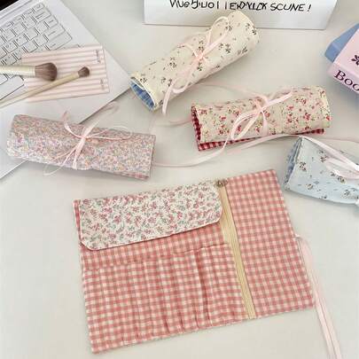 1 chiếc/bộ. Túi đựng cọ trang điểm di động in hoa dễ thương, túi đựng chì kẻ mày, túi đựng son môi, túi đựng mỹ phẩm dung tích lớn.