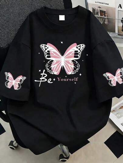 大码女式黑色蝴蝶T恤，粉色“做你自己”标语图案，适合日常、外出、度假、海滩派对、音乐节、休闲夏季穿着