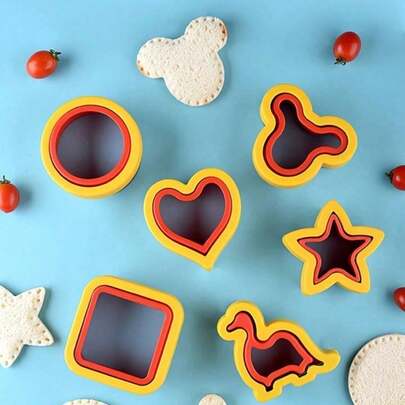 1pc Reusable Stainless Steel Sandwich Mold In Dinosaur, Star, Bear Shapes, Suitable For Breakfast And Lunch Sandwich Maker And Cutter