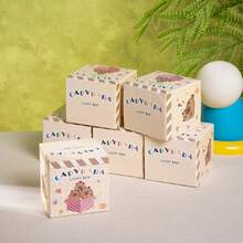 6/12个卡通生日惊喜礼盒，饰有水豚图案。内盒可放置独立首饰盒、小蛋糕和其他小礼物。每个盒子都包含一个幸运问号和卡通人脸图案，内含派对礼物、节日惊喜活动、寻宝游戏和抽奖奖品。采用坚固的纸板材质，主题独特。注意：此为空盒，不含任何礼物。 - 查看 2