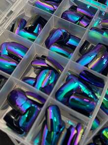 144pcs Chameleon False Nails Green Blue Purple Holographic Gradient Glossy Short Square Press On Nails DIY Full Cover Wearable Fake Nail Cool Y2k Style Manicure - Multicolor - View 4