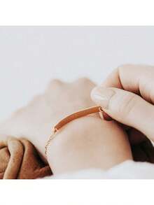 1pc Engraved Bracelet With Name Gifts For Mom Her Personalized Friendship Bracelet Inspirational Best Friend Gift Birthday Gift Minimalist - Multicolor - View 5