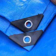 Lona impermeable multifuncional de doble cara, en azul y naranja, con un grosor de 8 milésimas de pulgada: el lado azul protege de la humedad y el lado naranja del sol. Hecha de polietileno engrosado, es robusta y resistente al desgarro, con bordes reforzados y ojales. Ideal para prevenir goteras, dar sombra a patios y cubrir equipo de camping. Disponible en varios tamaños para satisfacer diferentes necesidades, ¡ligera y duradera! - 1 pieza azul oscuro - Ver 7