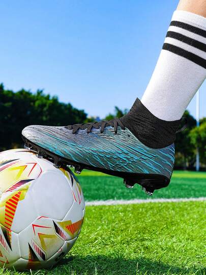 Up run 男士足球鞋，成人及青少年场地比赛足球装备，斑马纹黑红白蓝绿男女通用系带高帮防滑AG足球鞋，透气织物鞋面，弹性鞋帮，户外防滑耐用运动足球鞋，防滑透气运动鞋钉，适用于人造草坪、天然草坪、室内训练场、专业运动足球场、泥地、短草、室内球场