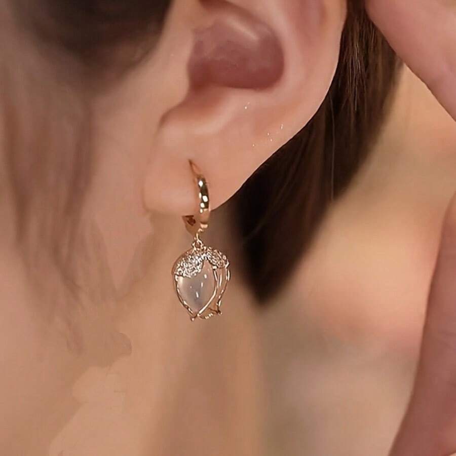 A Pair Of Creative Imitation Opal Tulip-Shaped Earrings, Cute Earrings, Suitable For Girls, Fashionistas, Weddings, And Halloween Wear - Multicolor - View 1