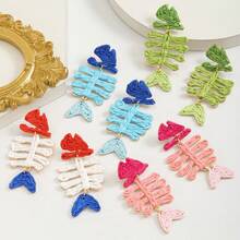 波西米亚风拉菲草鱼骨吊坠耳环，绿色手工编织鱼骨架耳环，女士夏季海滩饰品 - 彩色 - 查看 4