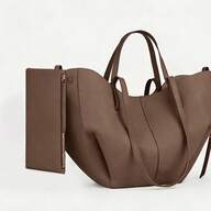 Duża pojemność damskiej torebki ze skóry bydlęcej, plisowana torba na ramię, lekka spódnica, luksusowy design, wygodna torba, damska torebka na ramię Four Seasons Fashion