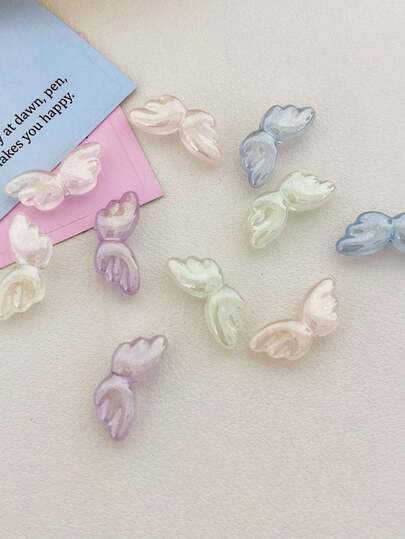 10颗彩色亚克力荧光翅膀珠子，DIY配件材料，可用于制作手链、项链、手机链、汽车挂件等。