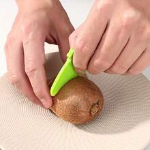 1pc Kiwi Fruit Cutter, Exotic Fruit Divider, Fruit Peeler, Peel Separator, Kitchen Tool - Green - View 3