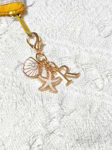 1pc Bohemian Style Gold Letter Keychain, Decorated With Seashell And Starfish, A-Z Letters Available, Ideal For Holiday And Beach Themes, Perfect Decoration And Gift For Backpacks, Wallets And Handbags, Suitable For Friends, Classmates And Family On Occasions Like Easter, Mother's Day, Independence Day, Wedding Season, Graduation Season - Multicolor - View 22