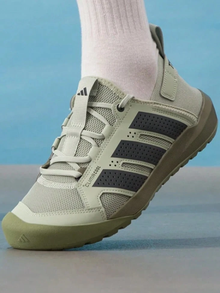 Giày leo núi thoải mái adidas DAROGA 25, Unisex, màu Xanh Halo - màu xanh lá - Xem 1