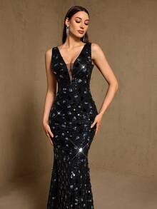 Women's Sexy Deep V-Neck Sequin Black Cocktail Party Evening Dress - Black - View 1