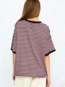 Vaiaye Women's Loose Round Neck Casual T-Shirt, Striped Patchwork Minimalist Fitted Contrast Color Short Sleeve T-Shirt, Suitable For Daily Wear, Work Commute, And Home Pink Summer - Pink - View 2