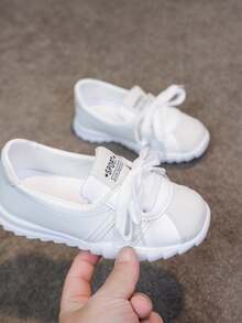 1 Pair 2026 Spring/Autumn New Korean Style Kids' Fashion Sneakers, Girls' Soft-Sole Shoes, Girls' Casual Shoes - White - View 9