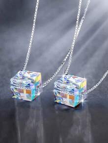 1件S925纯银极光立方体吊坠项链，精致甜美的立方体吊坠项链，简约奢华百搭小巧颈链 - 方形 - 查看 3