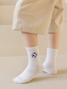 5/1 Pair Spring/Summer White Children's Crew Socks, Classic Black & White Football Sports Socks, Black & White Football Pattern Decor, Soft & Skin-Friendly, Comfortable Casual Student Sports Socks, Suitable For Student Back To School, Sports Events, Daily Wear, Gift For Holidays/Back To School/Football Matches - White - View 7
