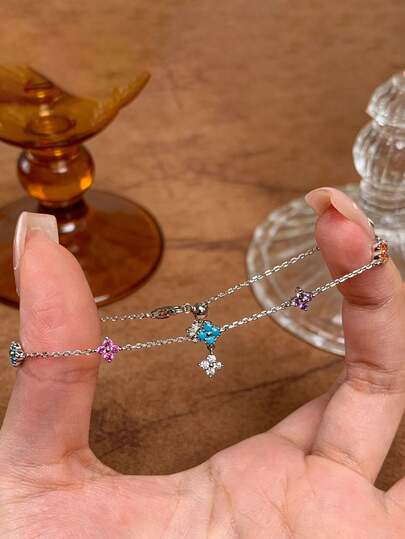 彩色水晶四叶草手链，奢华小众设计，镀银白金材质，镶嵌多色锆石，夏季活力百搭腕饰，跨境畅销款，送给女友/闺蜜的精致礼物，甜美优雅的通勤配饰