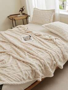 1 件柔软亲肤的灰褐色天鹅绒卷边毯，适合卧室和客房使用 - 米白 - 查看 5