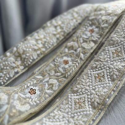 1卷，2码刺绣花卉提花花边饰带，装饰蕾丝缎带，适用于女装、DIY头饰、领子、窗帘装饰、缝纫工艺用品