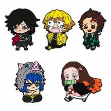 Set de 4 piezas de accesorios de anime caliente "[Título del anime]", llavero de personajes de dibujos animados de moda, colgante de bolso, adecuado para uso diario o como regalo - Multicolor - Ver 14