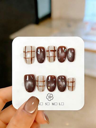 10 Pieces Of Handcrafted Oval Press-On False Nails, Featuring Caramel Plaid, Silver Pentagram Sequins, Small Dots, And Two-Tone Brown Gradient Finish. These Beautiful Fake Nails Are Reusable, Easy To Apply And Remove, Serving As Elegant Nail Decorations. Suitable For Girls And Women For Daily Wear, Parties, Weddings, And Holiday Manicures. Comes With Nail Supplies Like Jelly Glue And Nail File.