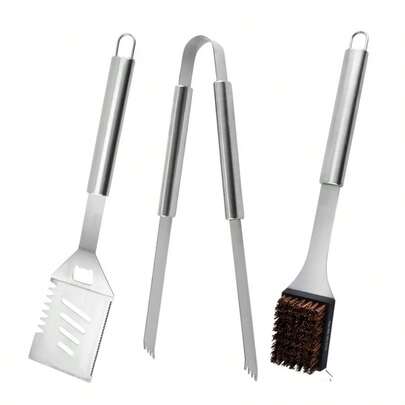 3件套不锈钢烧烤工具套装，包括烧烤钳、烤串签、清洁刷，适合家庭和户外烧烤。